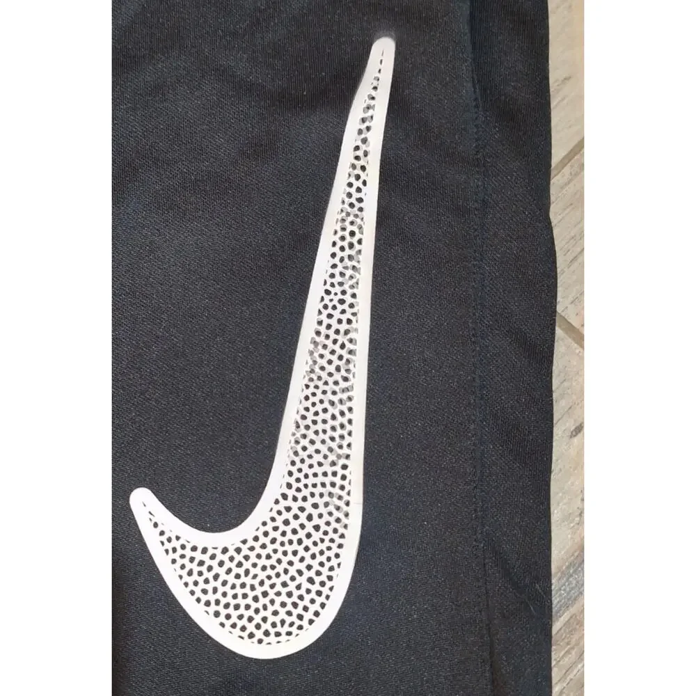 Nike black one